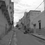 Eine typische Straße in Meknes.