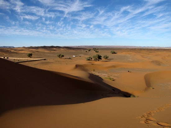 Unendliche Weiten in der Wüste Erg Chebbi.